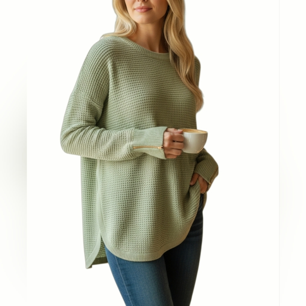 🦜 2/$10 Cynthia Rowley Green Knitting Sweater. Large.